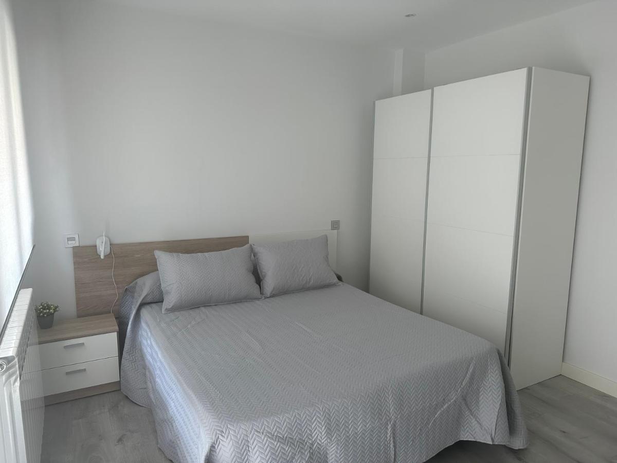 Claveles Apartment *